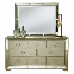 New 🛒 Dressers Pulaski Farrah 8 Drawer 👗 Dresser 😉