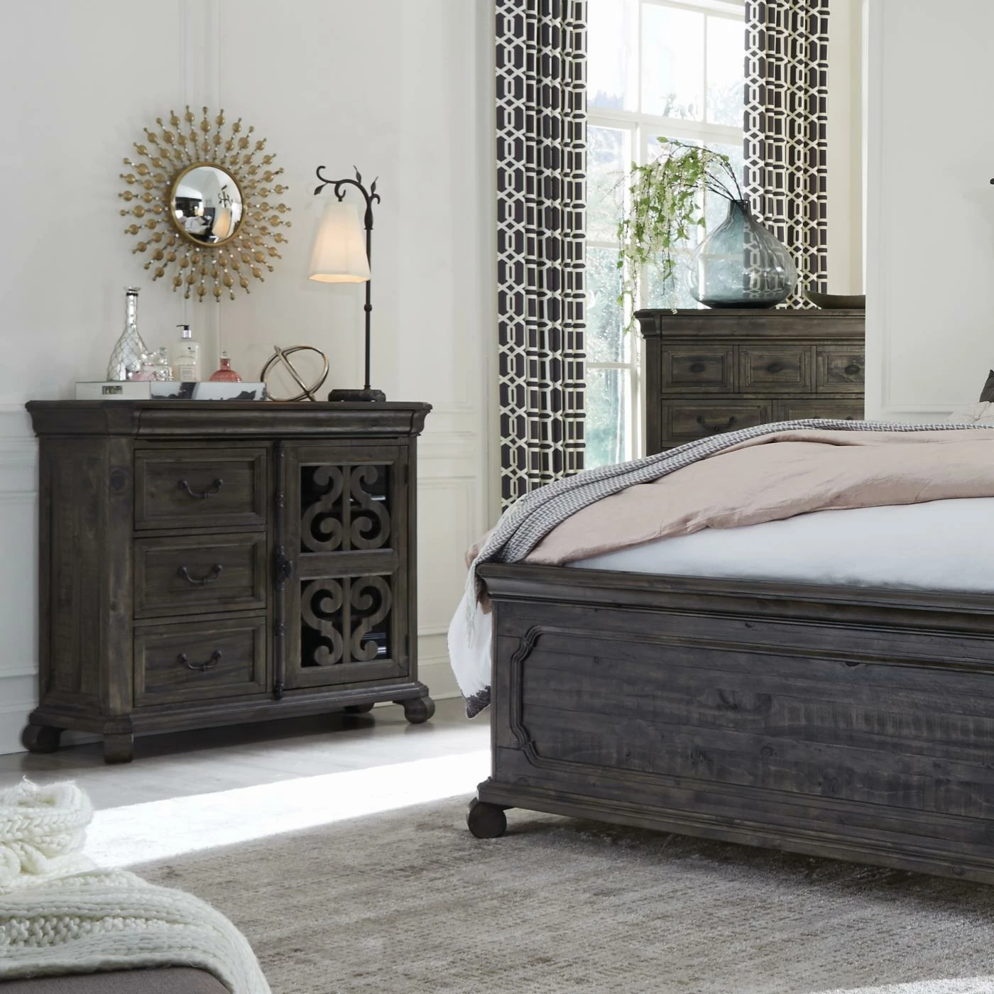 Best reviews of ๐ Media Chests & ๐ Dressers Magnussen Bellamy Traditional Peppercorn Media Chest ๐