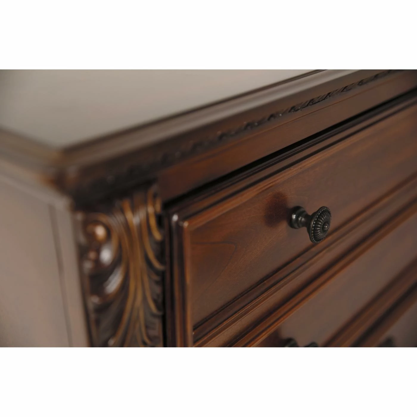 Flash Sale 🎉 Chests Signature Design By Ashley Leahlyn 5 Drawer Chest 🔥 - Image 5